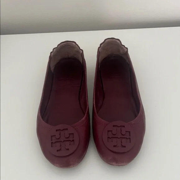 Tory Burch Women's Deep Deep Cherry Flats - Picture 1 of 4